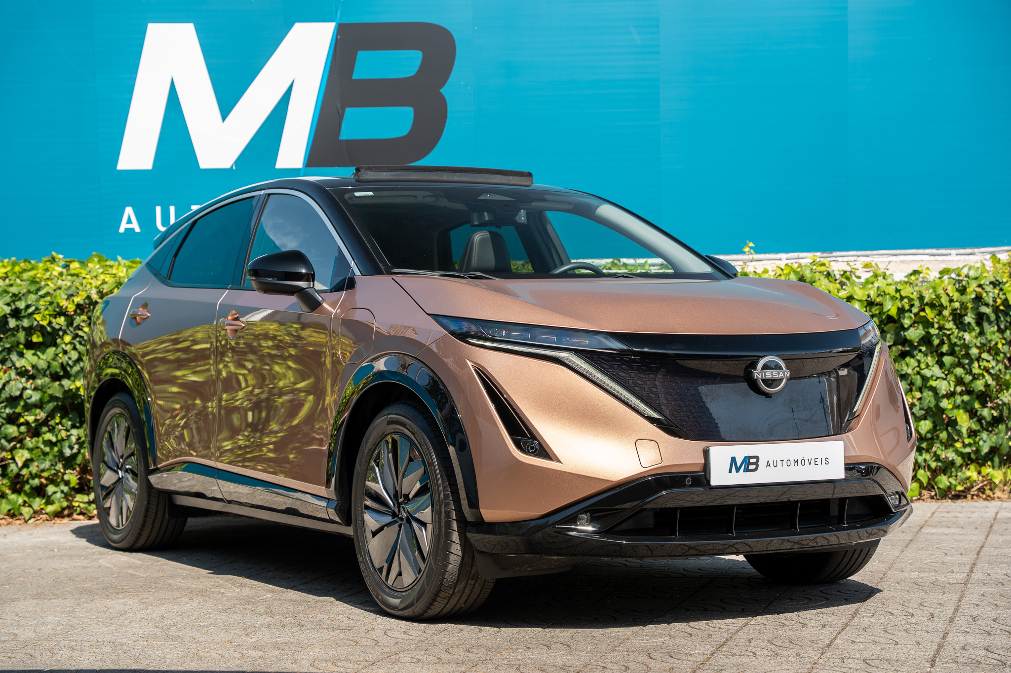 Ariya 63 kWh Advance Carr. 22kW + Teto Panorâmico